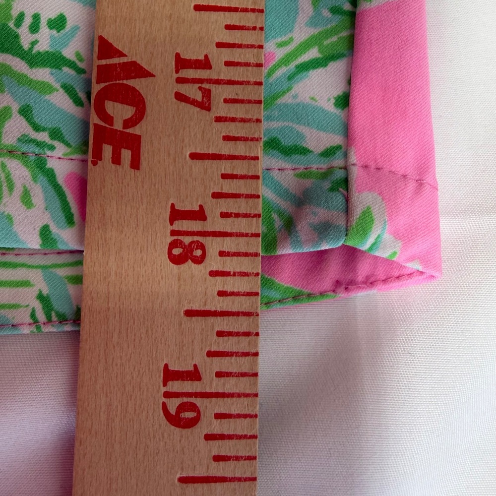 Lilly Pulitzer Luxletic Bettina Shorts Womens 10 Pink Bermuda Mandevilla Baby - Picture 9 of 11